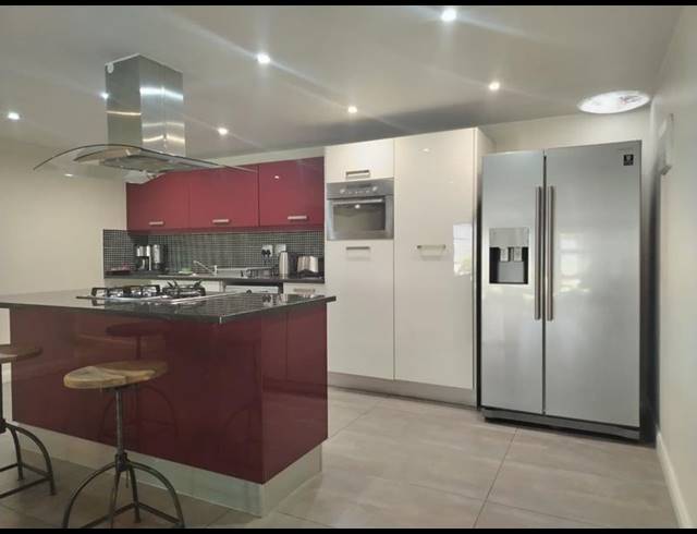 2 BEDROOM PROPERTY TO RENT IN SANDOWN